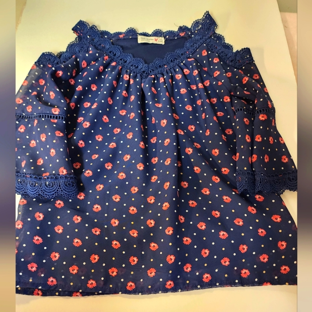 Knit works blouse for girls